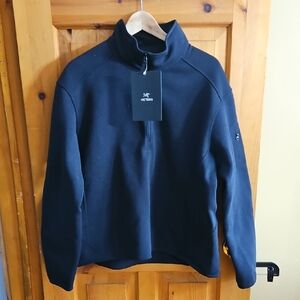 Arc'teryx Black Half-Zip Pullover